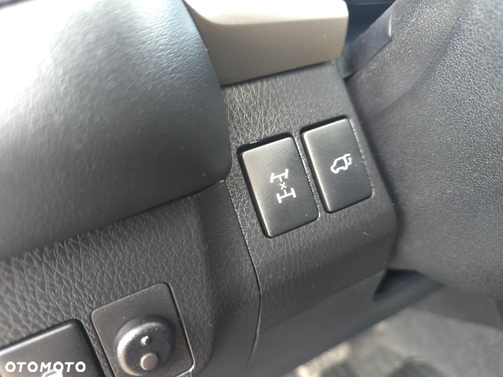 Toyota RAV4 2.0 Premium 4x4 MS - 23
