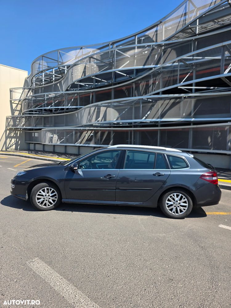Renault Laguna - 3