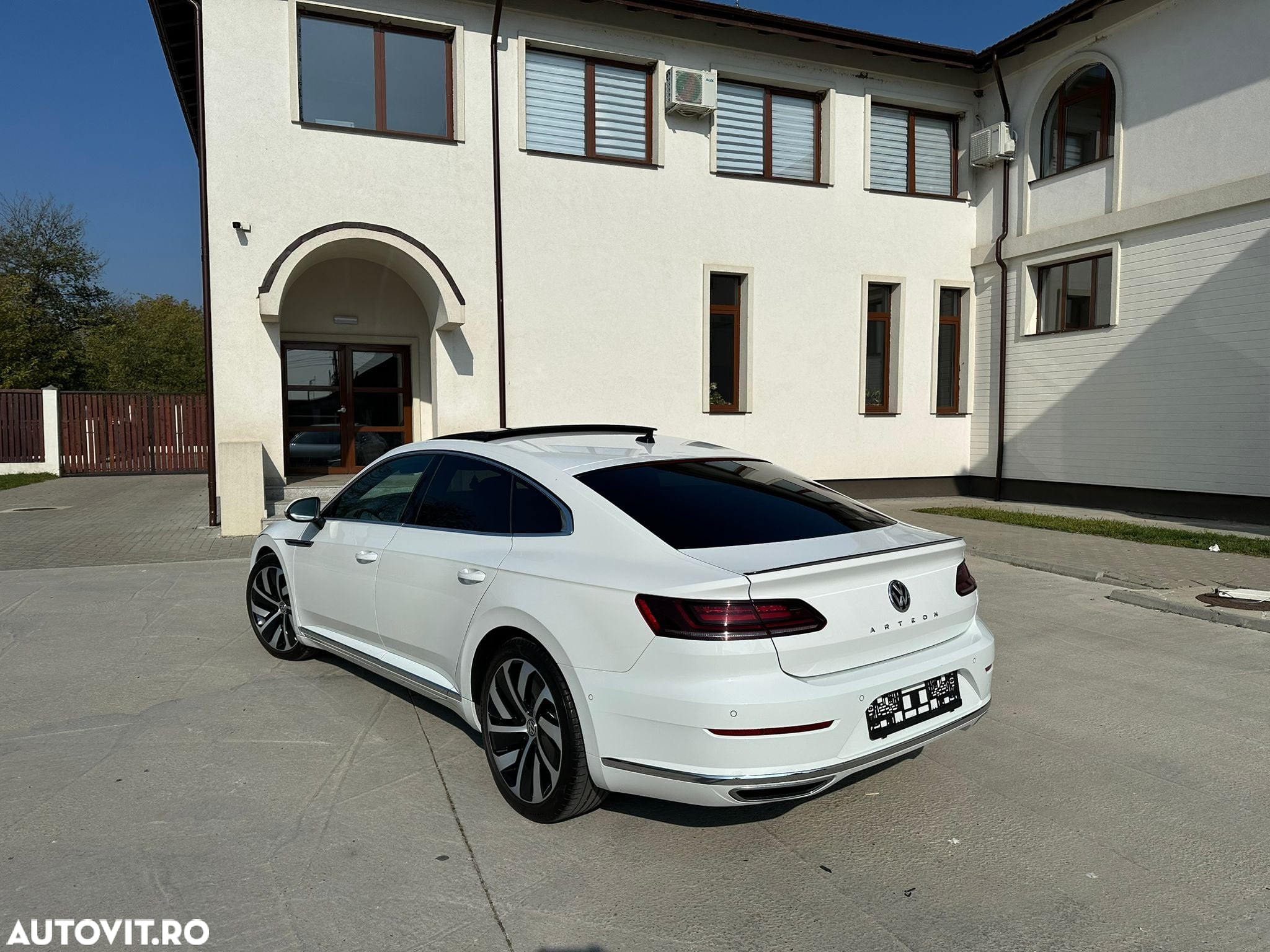 Volkswagen ARTEON 2.0 TDI DSG R-Line - 7