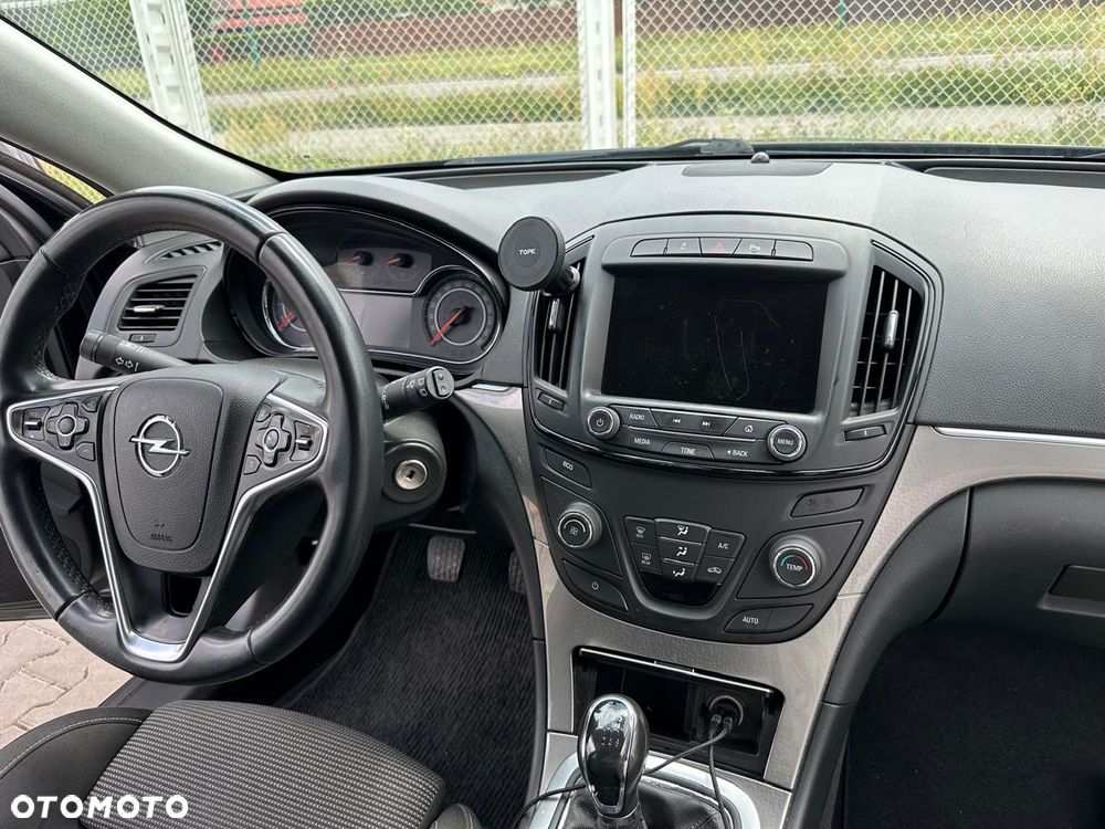 Opel Insignia - 17