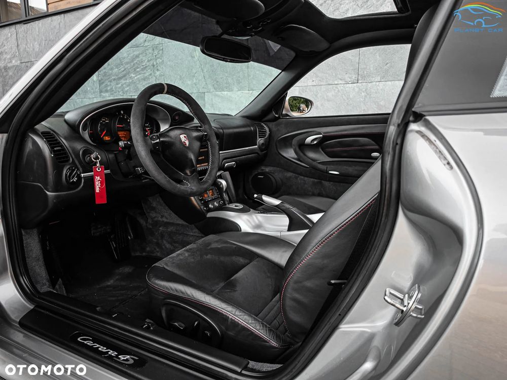 Porsche 911 - 17