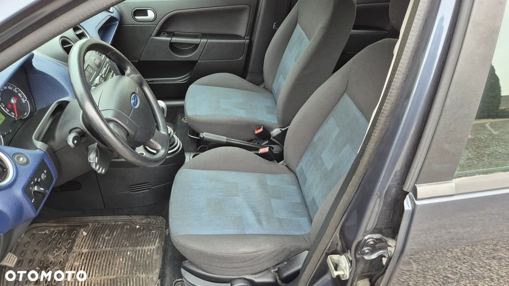 Ford Fiesta 1.3 Ambiente - 14