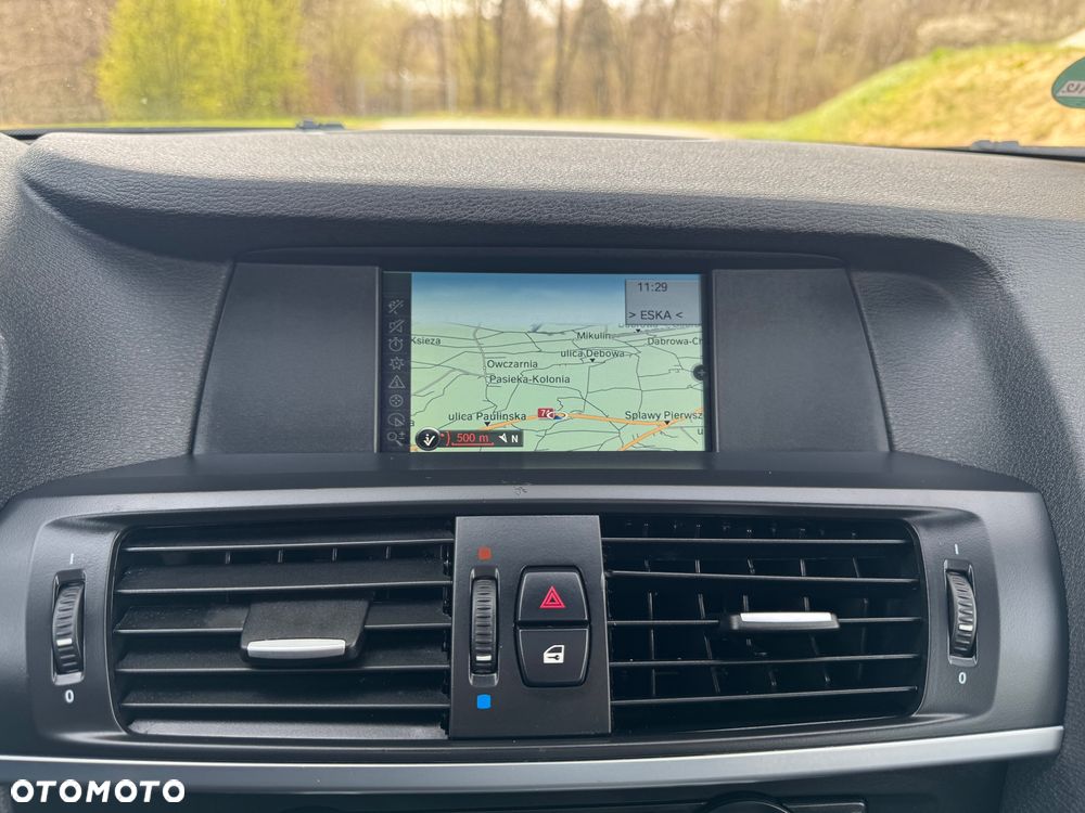 BMW X3 xDrive20d - 38