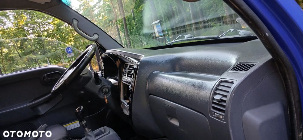 Kia K2500 - 12