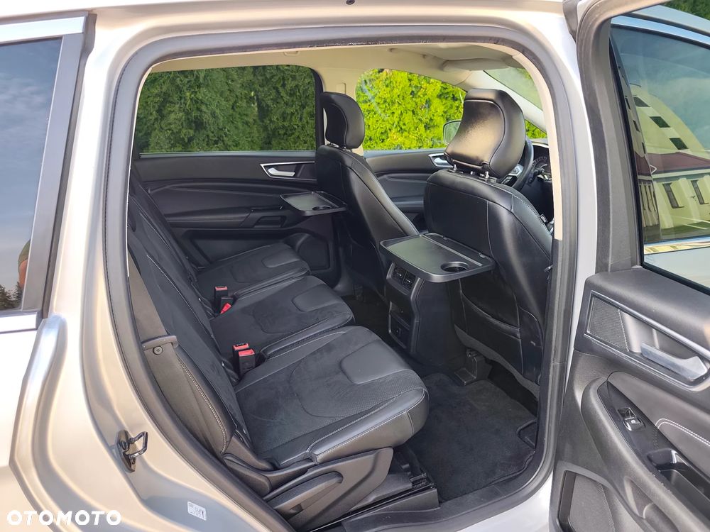 Ford S-Max 2.0 EcoBoost Titanium - 23