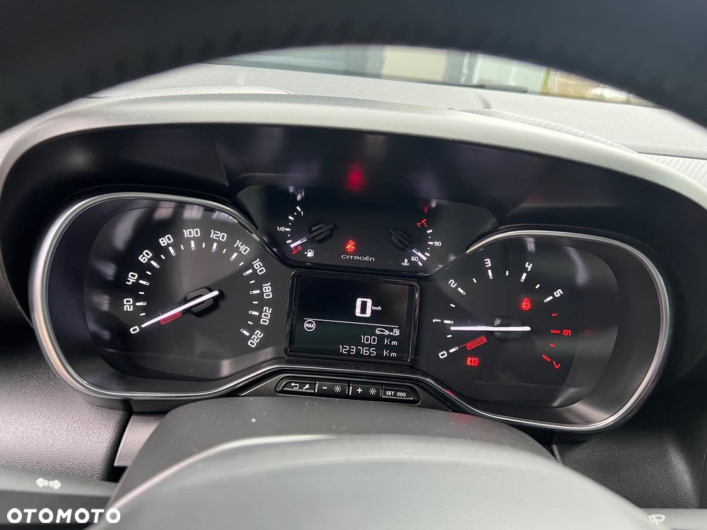 Citroën C3 Aircross 1.5 BlueHDi Origins S&S - 19