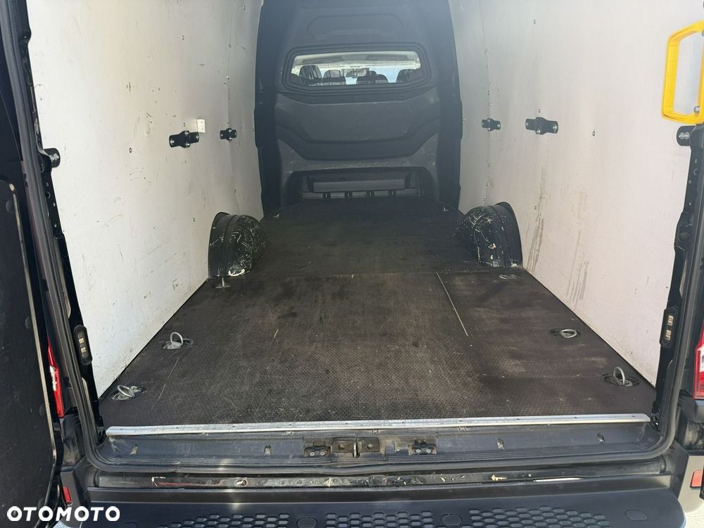 Iveco Daily 35S18A8H V - 6