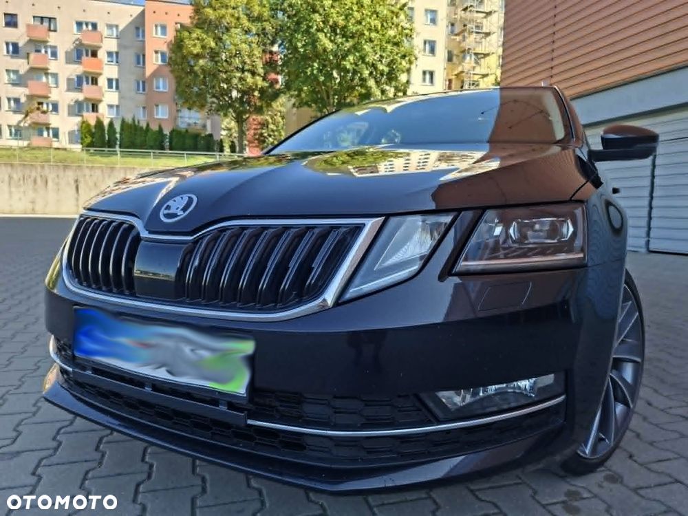 Skoda Octavia 1.8 TSI DSG L&K - 4