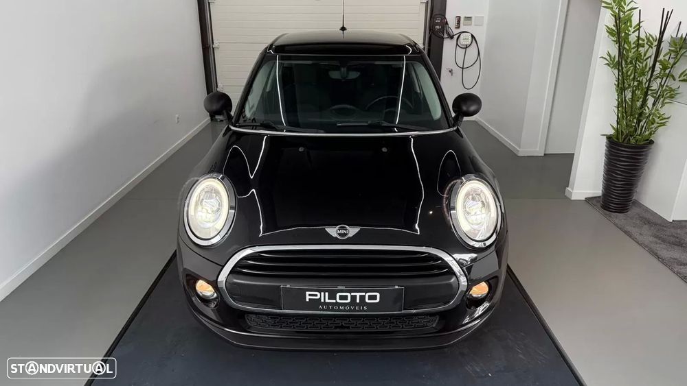MINI 5 Portas Cooper D - 3