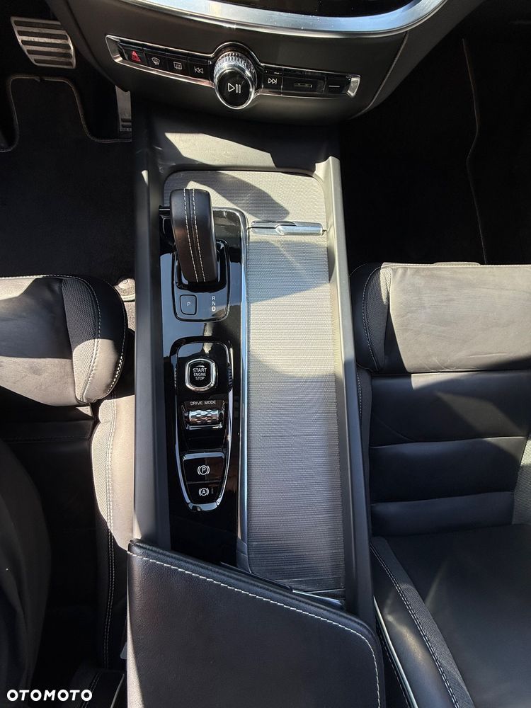 Volvo S60 - 25