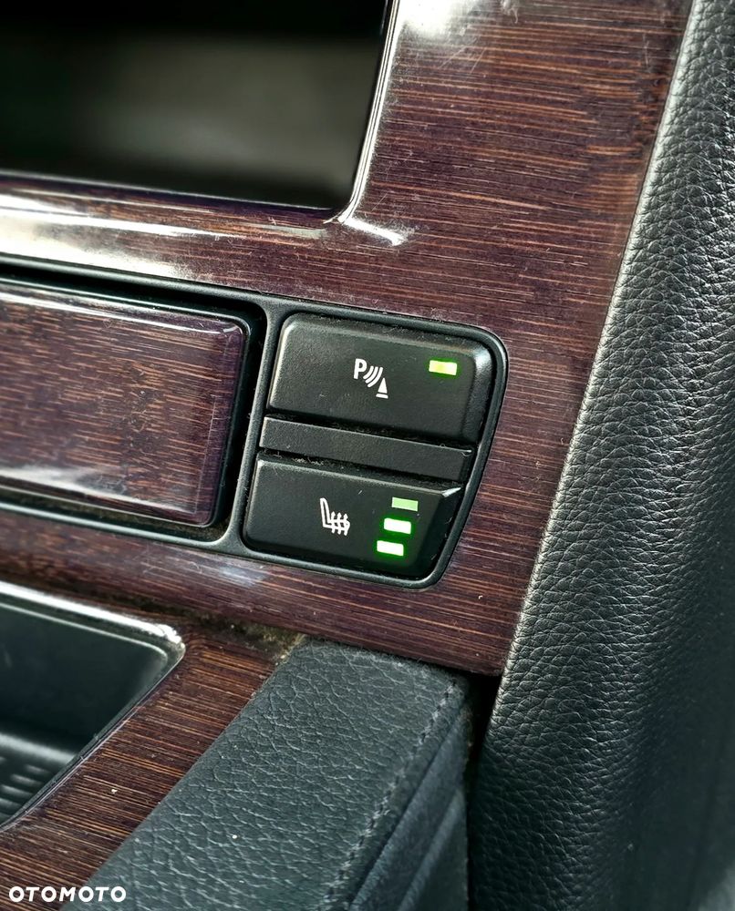 BMW Seria 5 530d - 29