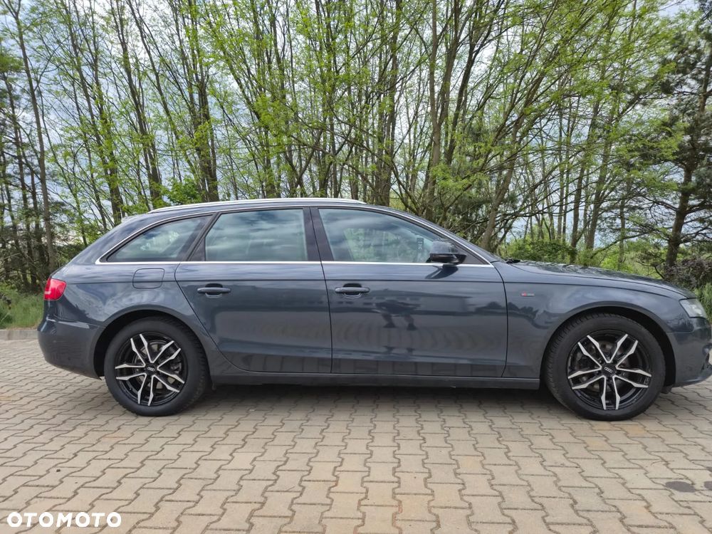 Audi A4 Avant 2.0 TDI DPF Ambiente - 7