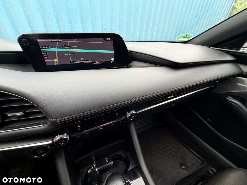 Mazda 3 e-SKYACTIV-X 186 M HYBRID TAKUMI - 33
