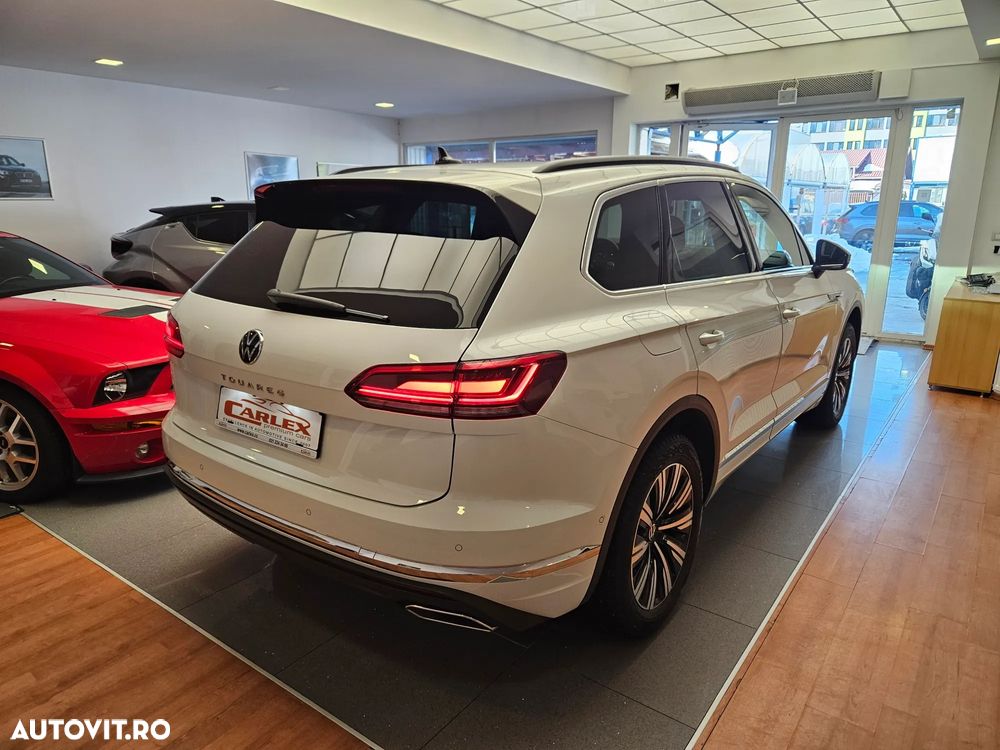 Volkswagen Touareg V6 TDI 4MOTION Elegance - 5