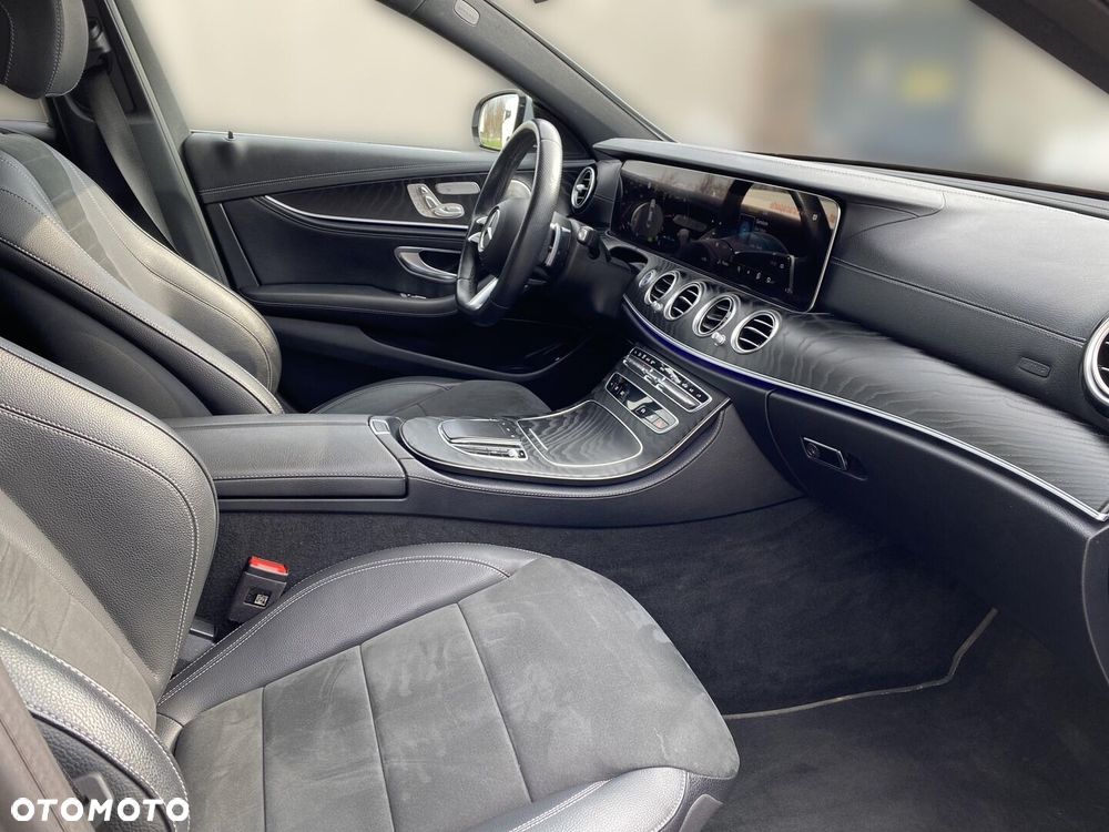 Mercedes-Benz Klasa E - 13