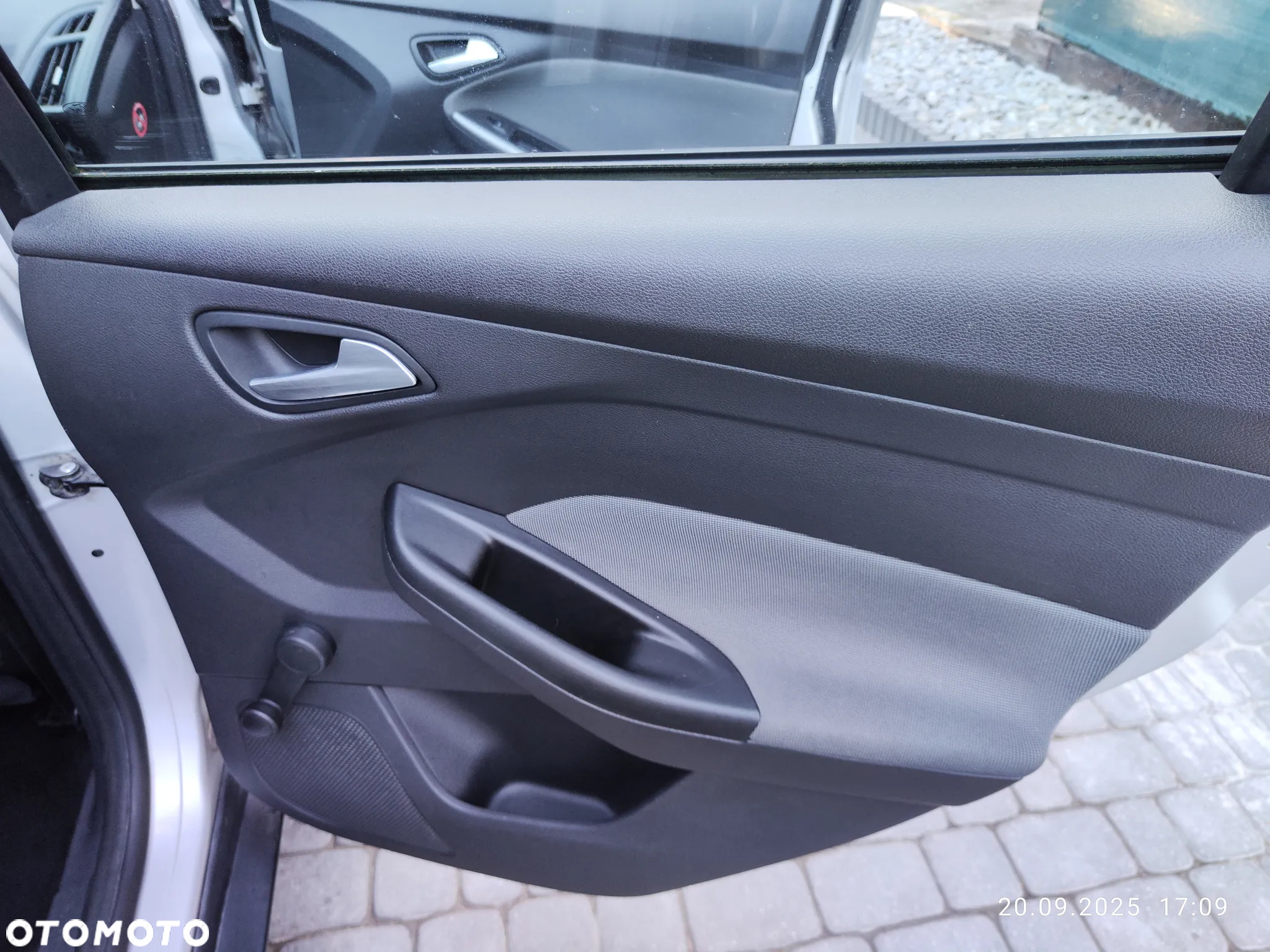 Ford Focus 1.6 TDCi Trend - 13