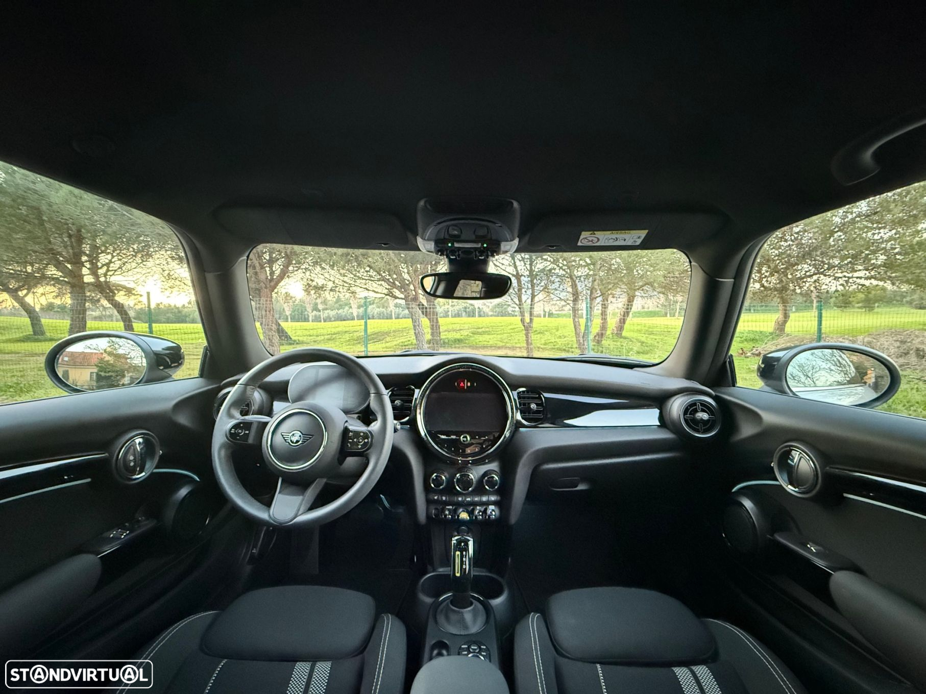 MINI 3 Portas Cooper SE Premium Essential - 3