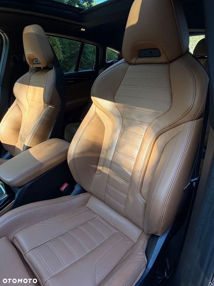 BMW X4 - 36