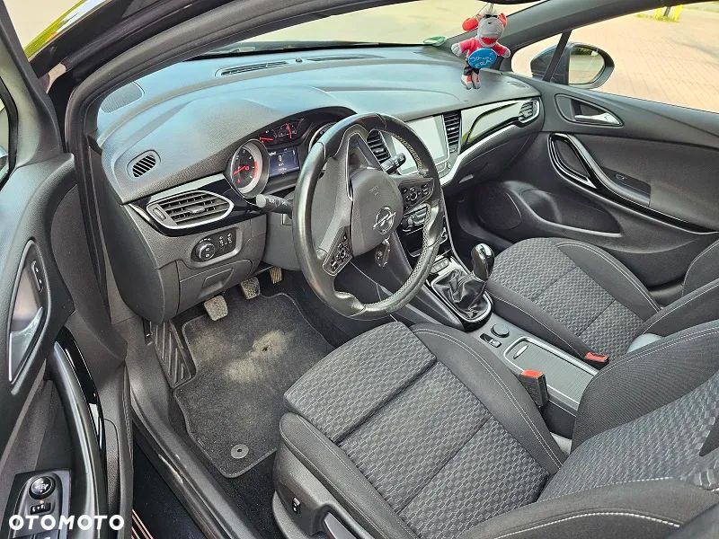 Opel Astra 1.4 Turbo Dynamic - 14