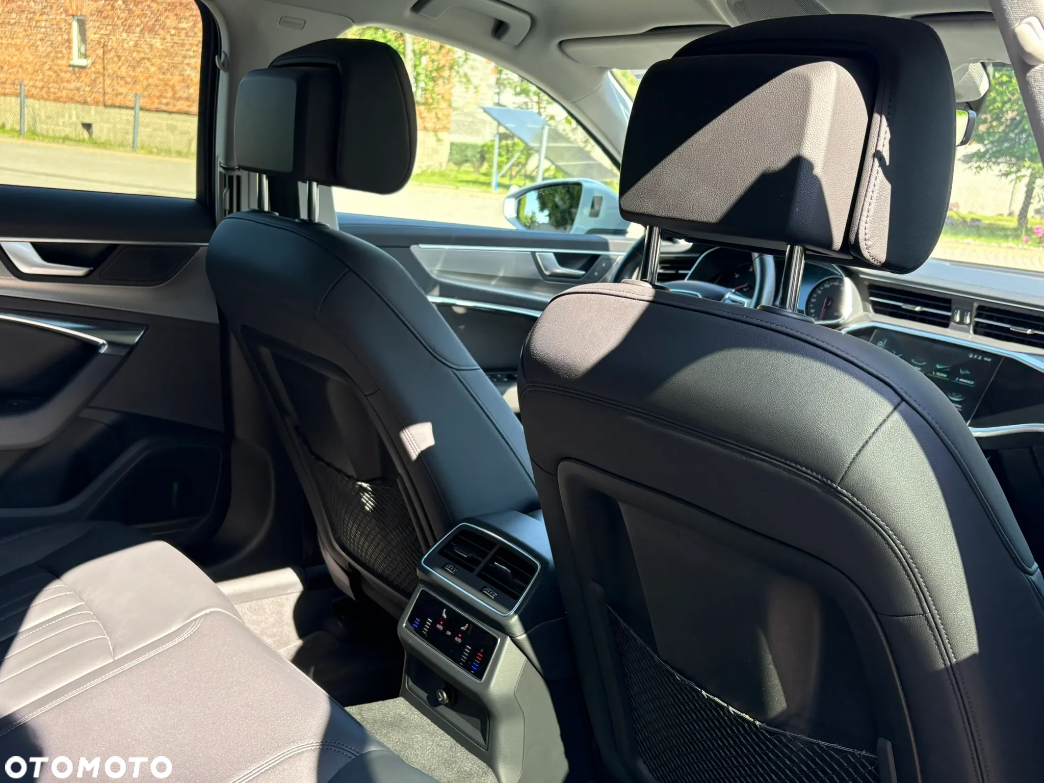 Audi A6 Avant 40 TDI quattro S tronic - 12