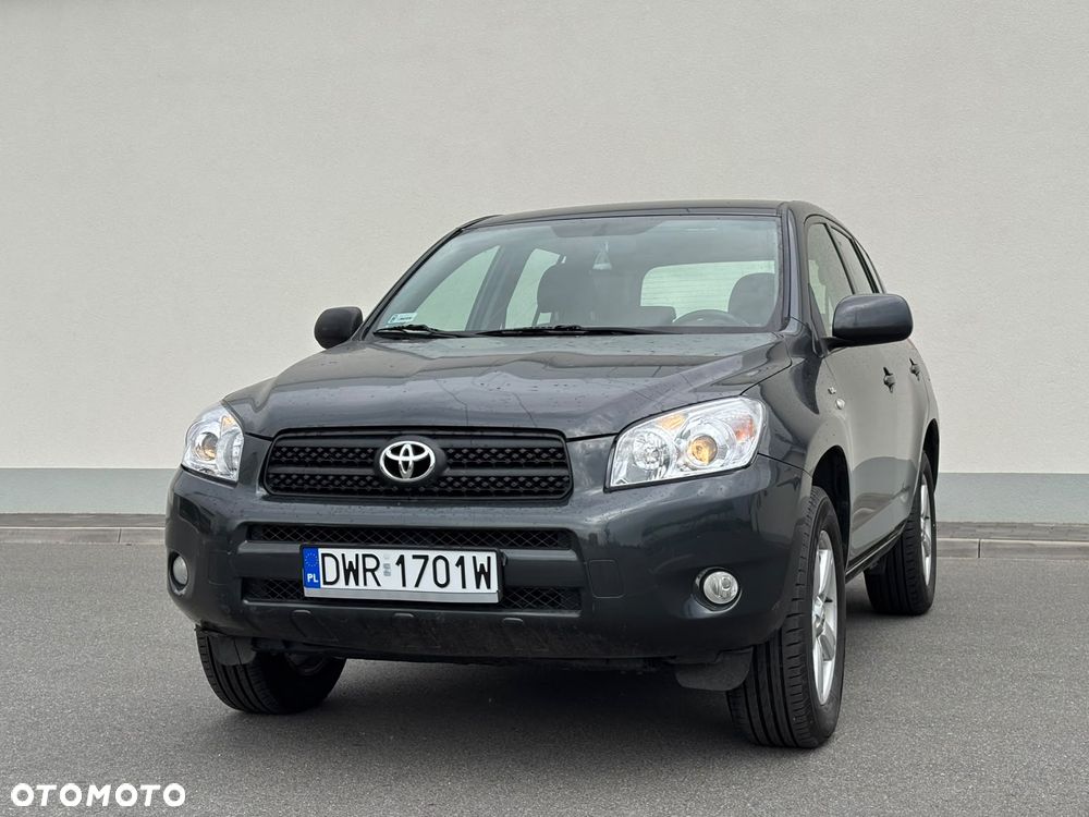 Toyota RAV4 2.2 D-4D 4x4 - 2