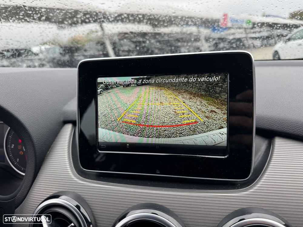 Mercedes-Benz B 180 d Edition - 16