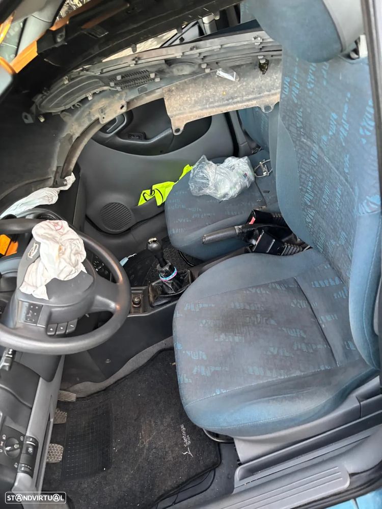 Opel Corsa C gasolina para peças - 5