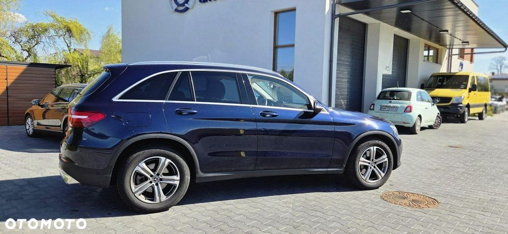 Mercedes-Benz GLC 220 d 4-Matic - 7