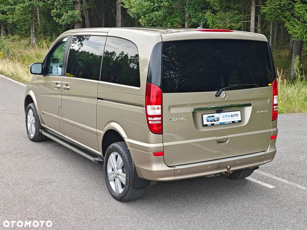 Mercedes-Benz Viano - 6
