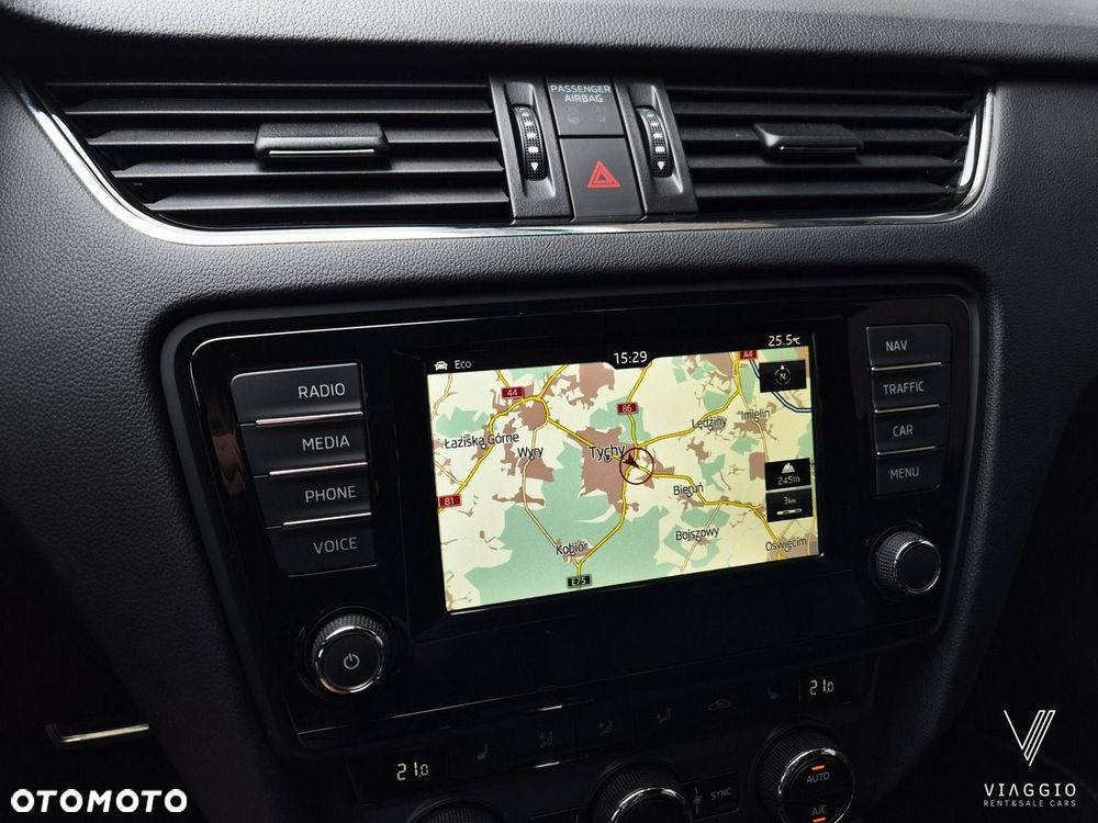 Skoda Octavia 2.0 TDI (Green tec) 4x4 DSG RS - 24