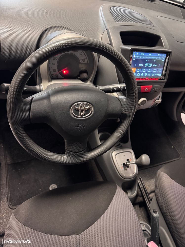 Toyota Aygo Multi Mode Team - 12