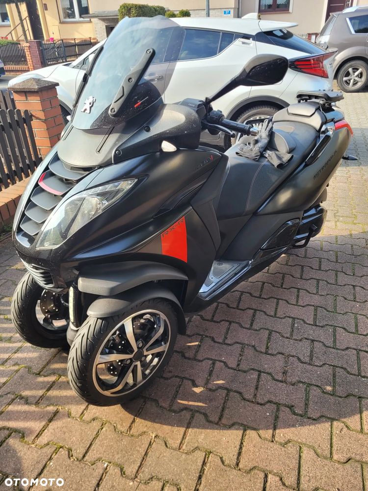 Peugeot Metropolis - 4