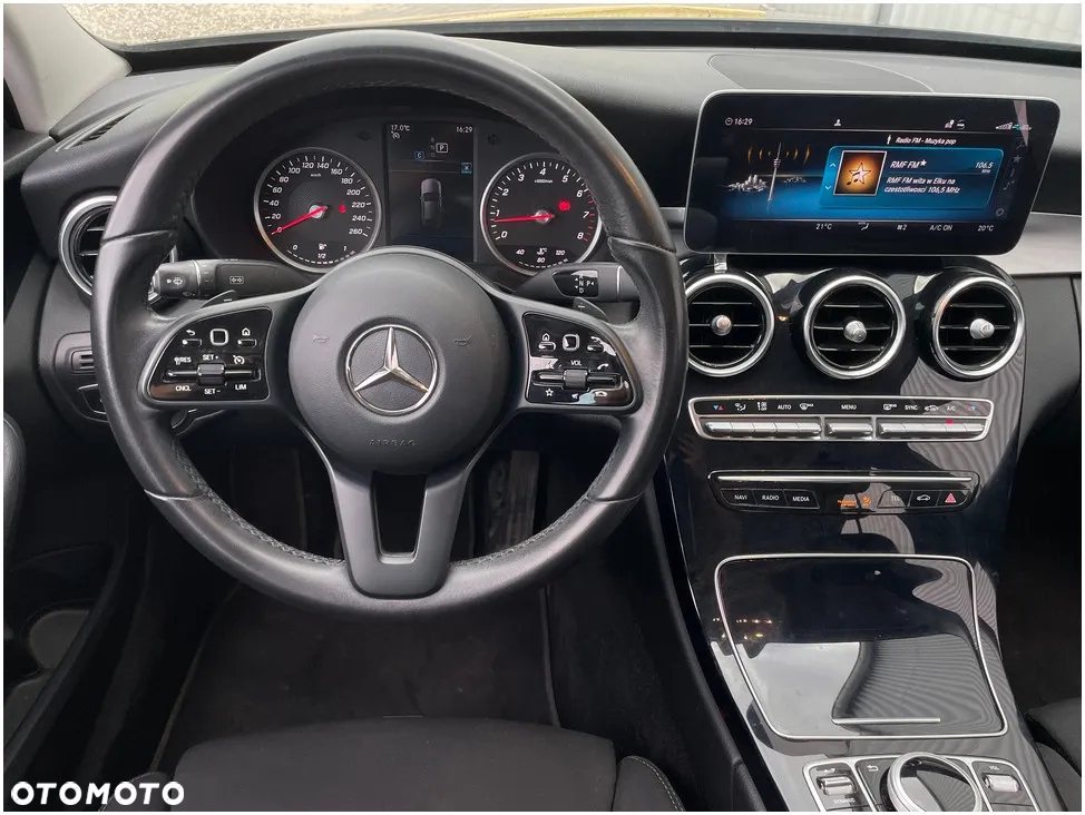 Mercedes-Benz Klasa C 180 9G-TRONIC - 21