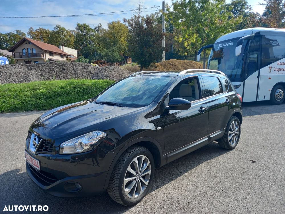 Nissan Qashqai 2.0 dCi DPF tekna - 1