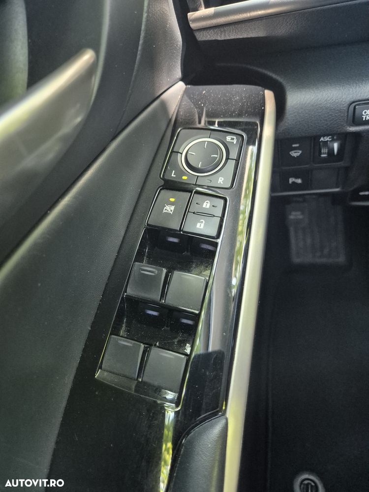 Lexus Seria IS 250 Aut. Business - 27