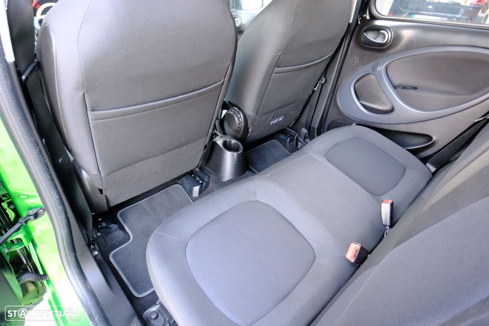 Smart ForFour - 12