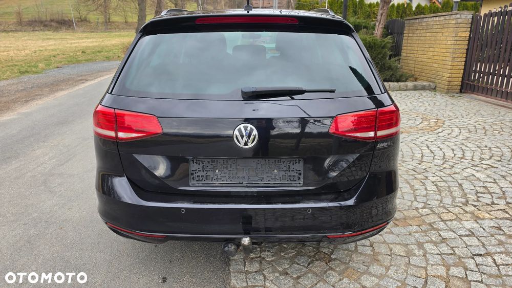 Volkswagen Passat - 10