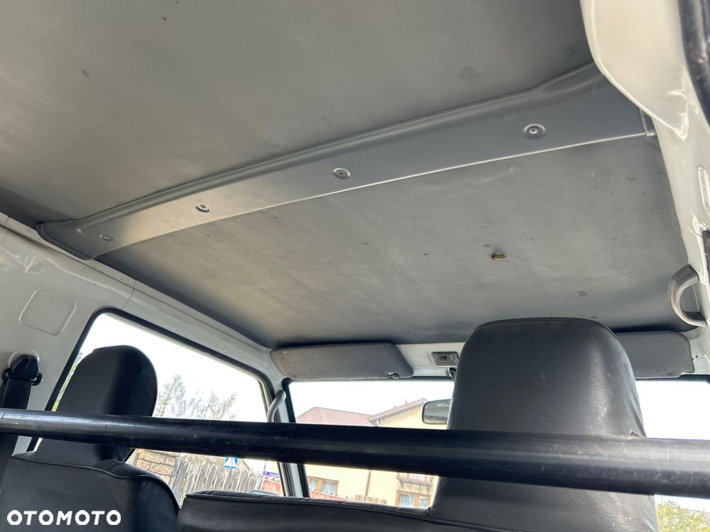 Mitsubishi L300 - 17