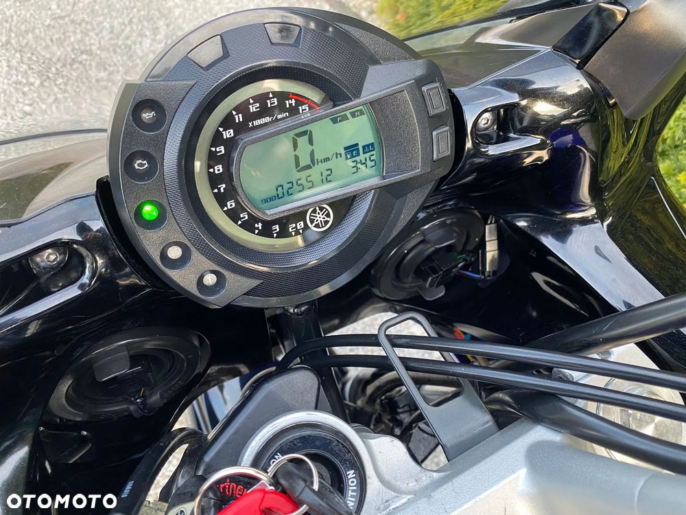 Yamaha FZ6 - 21