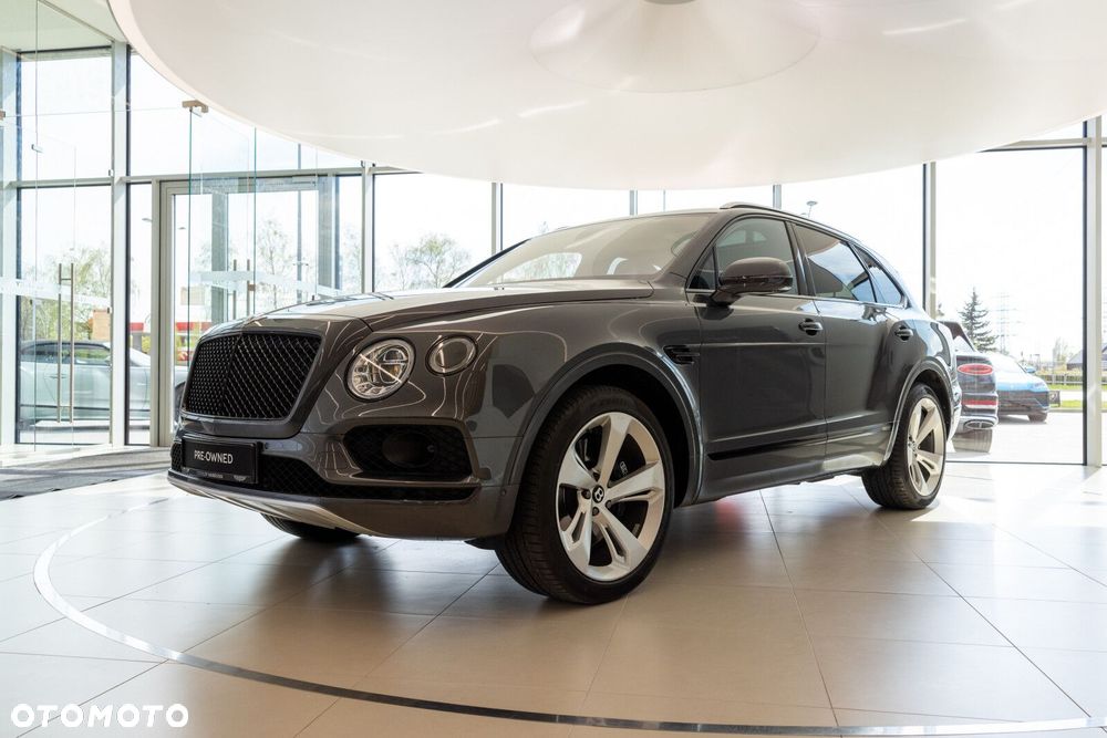 Bentley Bentayga - 9