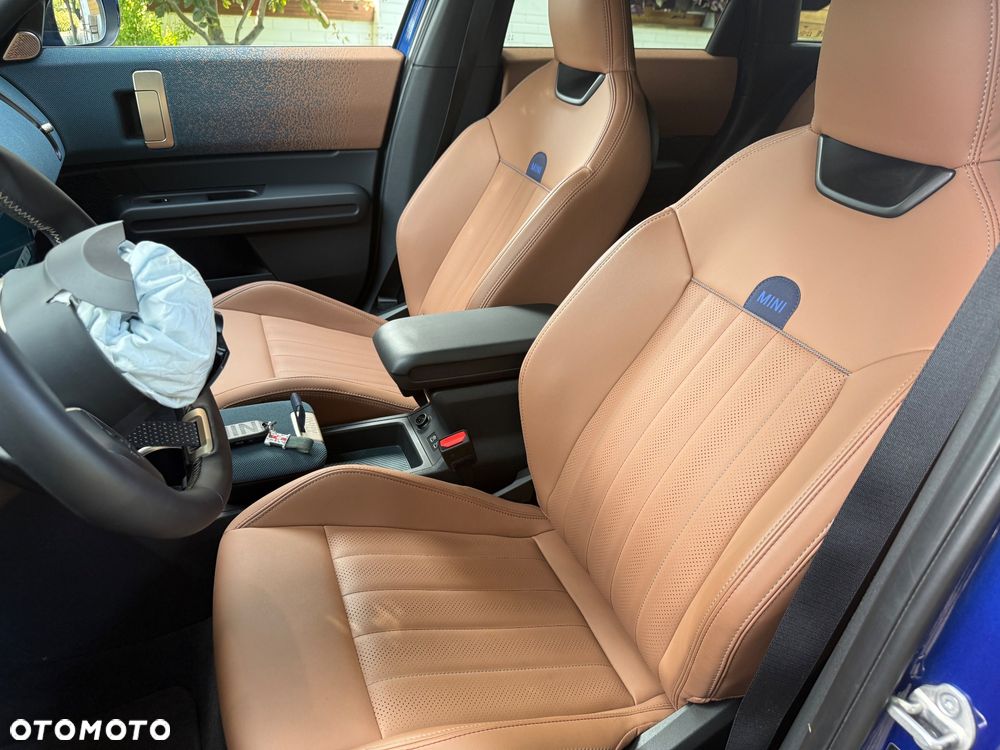 MINI Countryman S ALL4 mHEV Linia Favoured - 25