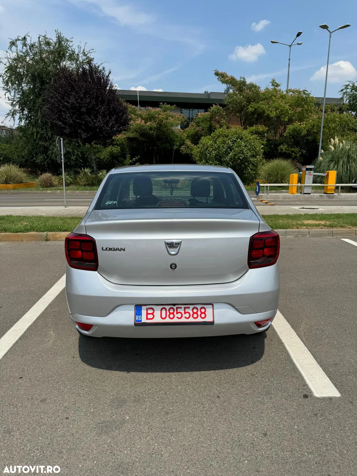 Dacia Logan MCV SCe 75 Laureate - 36