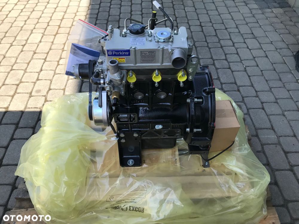 SILNIK Perkins 403D-11 403D 11 15499netto - 9