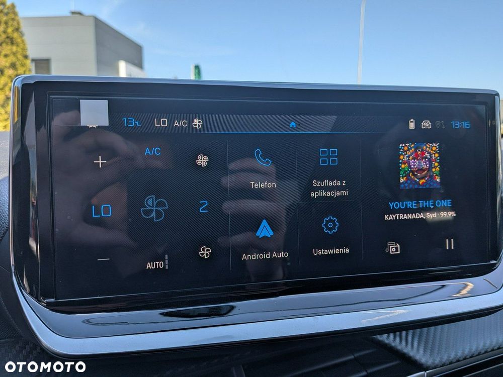 Peugeot 208 - 20