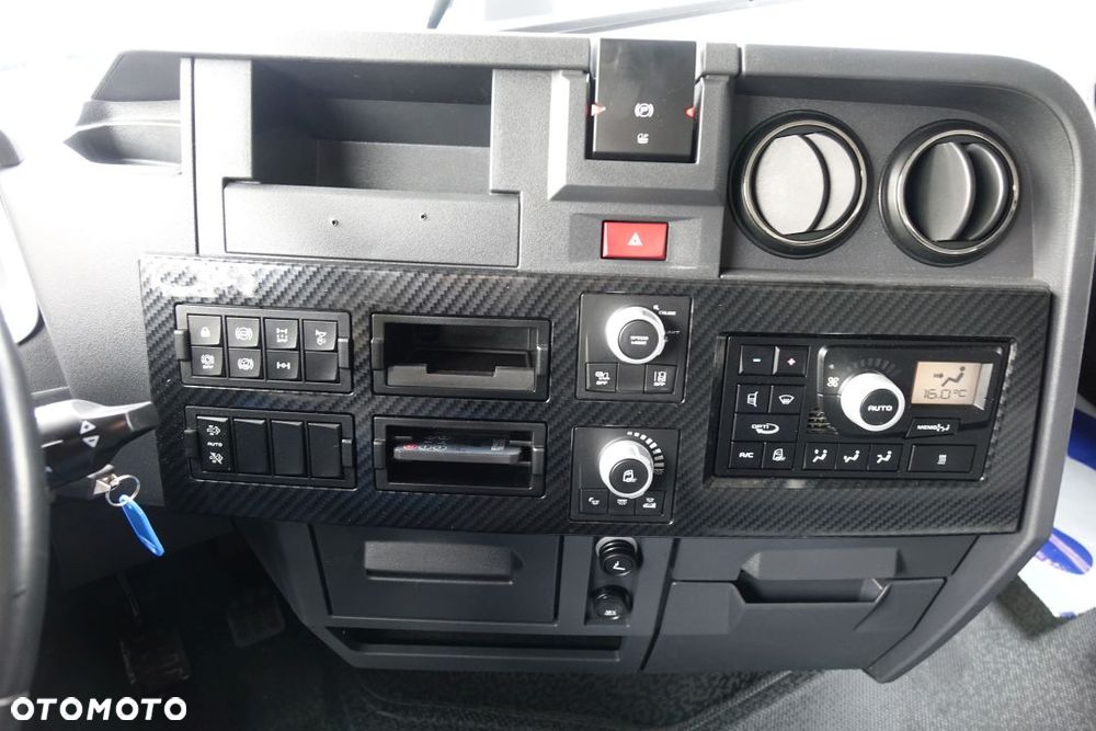 Renault GAMA T HIGH 480 DTI13 / EURO 6 / STANDARD / AUTOMAT / KLIMATYZACJA POSTOJOWA / 2 ZBIORNIKI PALIWA - 26