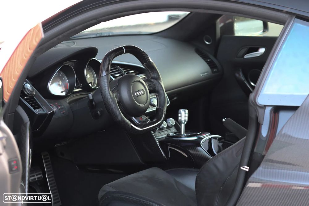 Audi R8 Coupé 4.2 FSI V8 quattro R-tronic - 24