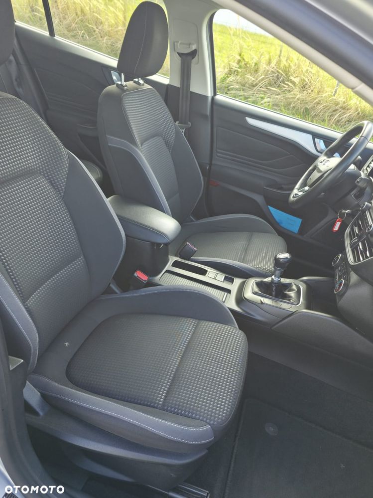 Ford Focus 1.5 EcoBlue SCR Connected - 16