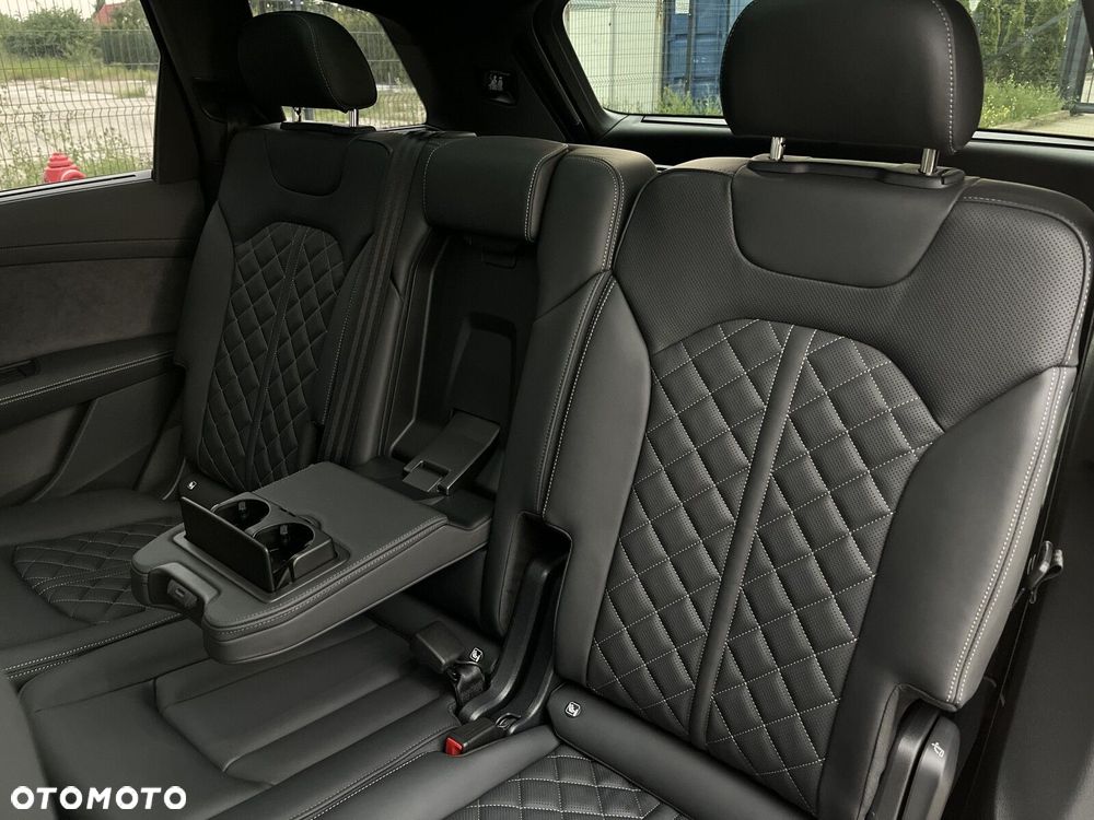 Audi Q7 - 22
