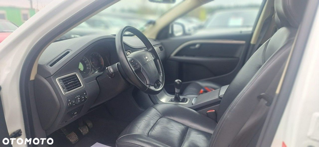 Volvo V70 - 9