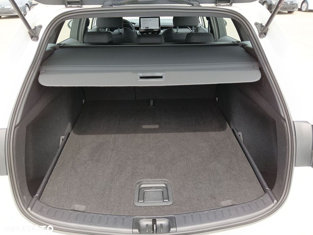 Toyota Corolla 1.8 Hybrid Comfort - 12
